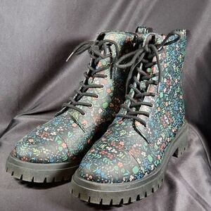 SO Jupiter Combat Boots NWOT'S